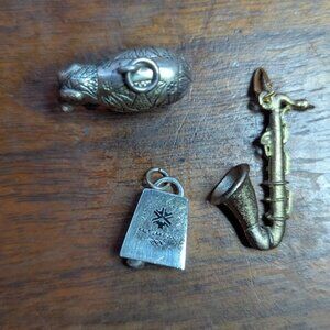 Three Charms MMA Hippo Salt Lake Olympics Logo And Saxophone